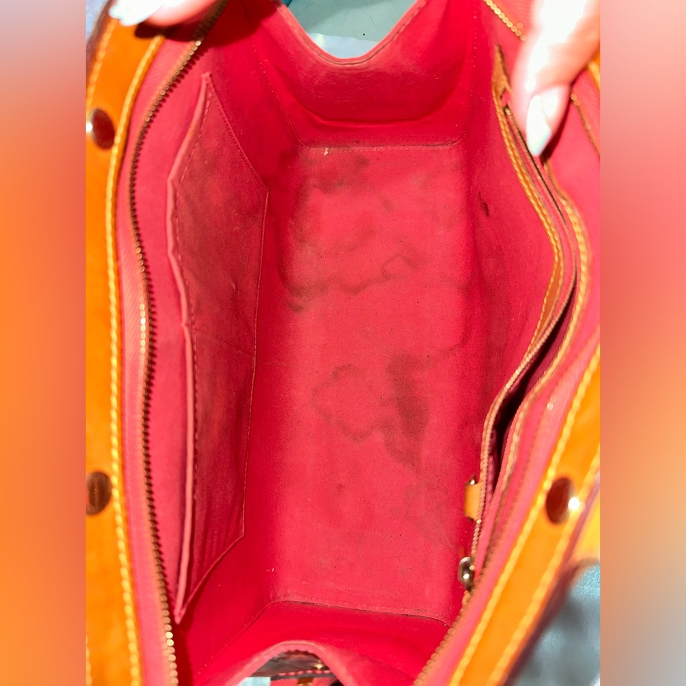 Louis Vuitton Vernis Coral Bag - Picture 7 of 10